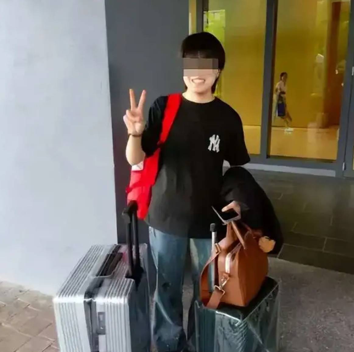 皇冠信用網代理流程_20岁中国留学生赴马来西亚9天遭诈骗皇冠信用網代理流程，怕连累家人从39楼跳下