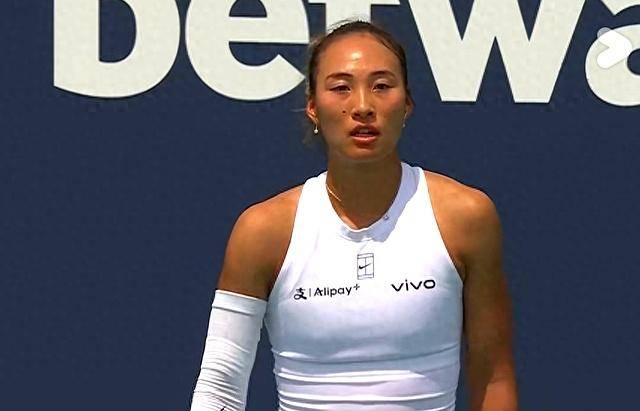 皇冠信用网正网_郑钦文2-0胜出皇冠信用网正网，创2大纪录，8强已决出3席：中国金花大战萨巴伦卡