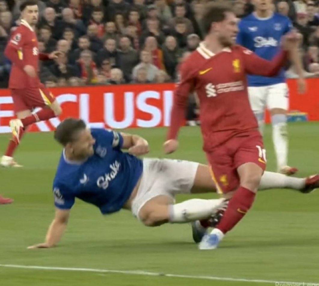 皇冠信用网会员开户申请
_裁判公司承认误判皇冠信用网会员开户申请
!官方:塔科夫斯基飞铲麦卡利斯特应被红牌罚下