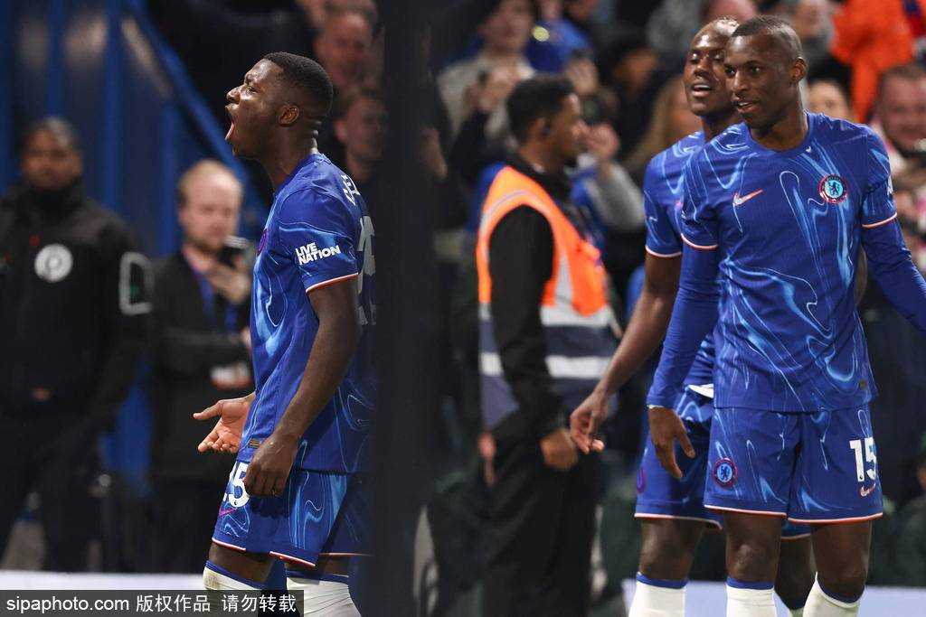 皇冠信用网出租足球_英超-恩佐制胜萨尔进球被吹 切尔西1-0热刺重返前四