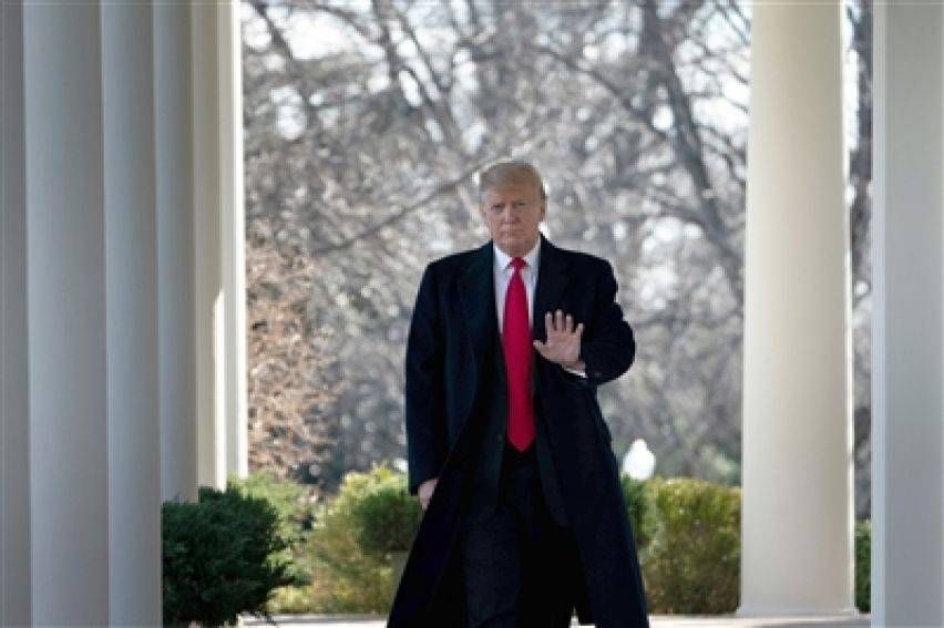 皇冠信用網APP下载_白宫内反对声此起彼伏皇冠信用網APP下载，特朗普上台2个月，“众叛亲离”将再次上演？