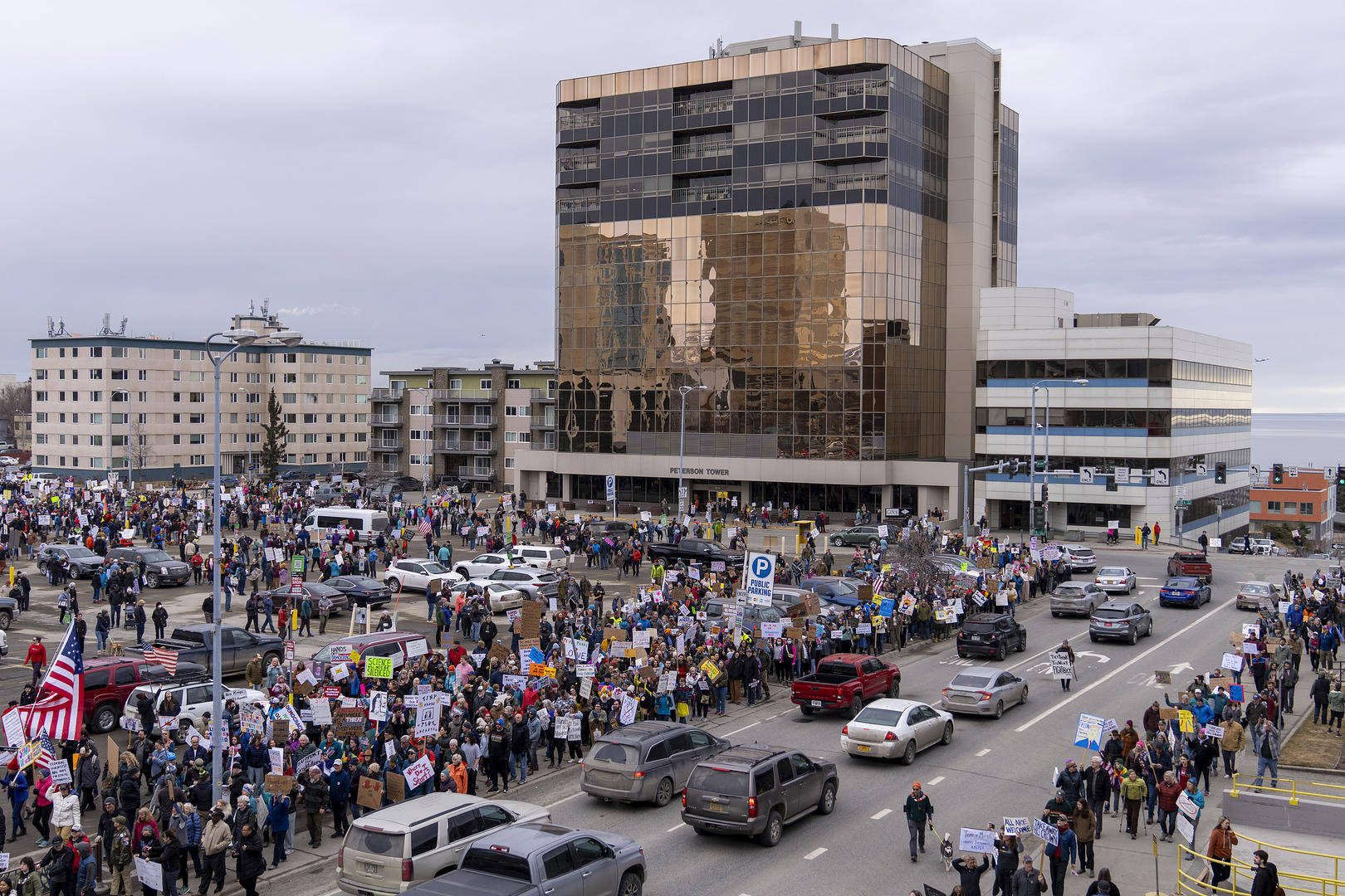 皇冠信用網网址_俄乌各自扩大战线皇冠信用網网址，伊朗不理“轰炸”威胁，特朗普外交手段“失灵”
