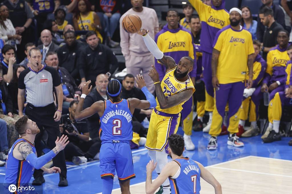 皇冠信用網在线开户_詹姆斯28+7东契奇被驱逐 SGA轰42分雷霆复仇湖人