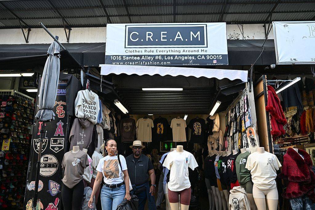 皇冠信用網出租_学费顷刻“蒸发”、戒掉“中国制造”皇冠信用網出租，特朗普关税下美国人在恐慌什么