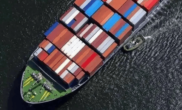 皇冠足球管理平台出租_短短两小时皇冠足球管理平台出租，特朗普连发7条推文！想劝中国冷静，门都没有