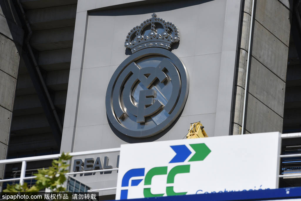 皇冠信用盘出租足球
_围起来打皇冠信用盘出租足球
?皇马战阿森纳将关闭伯纳乌顶棚 提升主场氛围