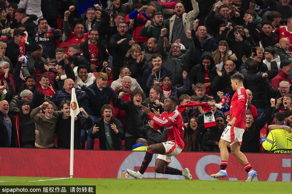 hga030皇冠安卓手机版
_欧联-加时让2追3马奎尔读秒绝杀 曼联总分7-6里昂进4强