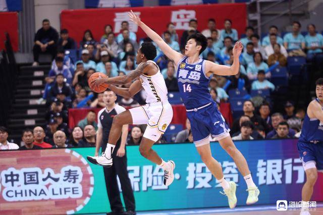 hga026如何注册
_强硬拿下天王山之战!青岛男篮大比分2-1浙江广厦hga026如何注册
,距四强仅一步之遥!