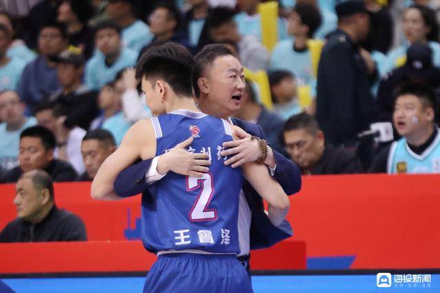 hga026如何注册
_强硬拿下天王山之战!青岛男篮大比分2-1浙江广厦hga026如何注册
,距四强仅一步之遥!