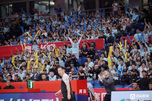 hga026如何注册
_强硬拿下天王山之战!青岛男篮大比分2-1浙江广厦hga026如何注册
,距四强仅一步之遥!