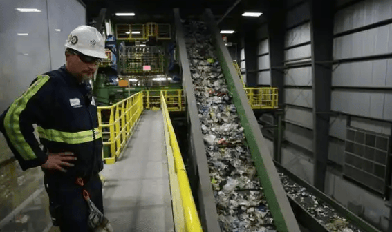 正规的足球平台_特朗普没想到：中方停止进口后正规的足球平台，美国竟登顶全球第一，数量超中国两倍