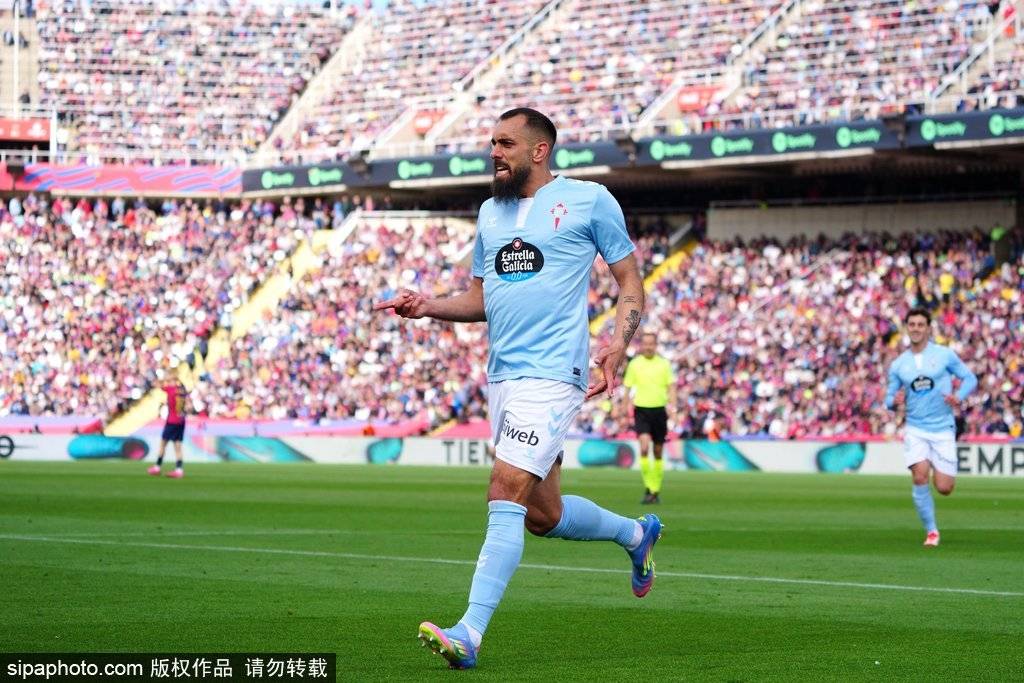 皇冠信用盘正网
_西甲-拉菲尼亚双响+补时绝杀 巴萨连扳3球4-3先赛7分领跑