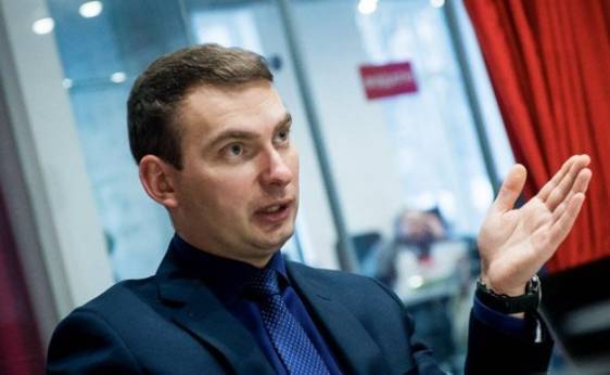 皇冠足球平台代理_为筹集资金皇冠足球平台代理，乌克兰议员建议色情合法化