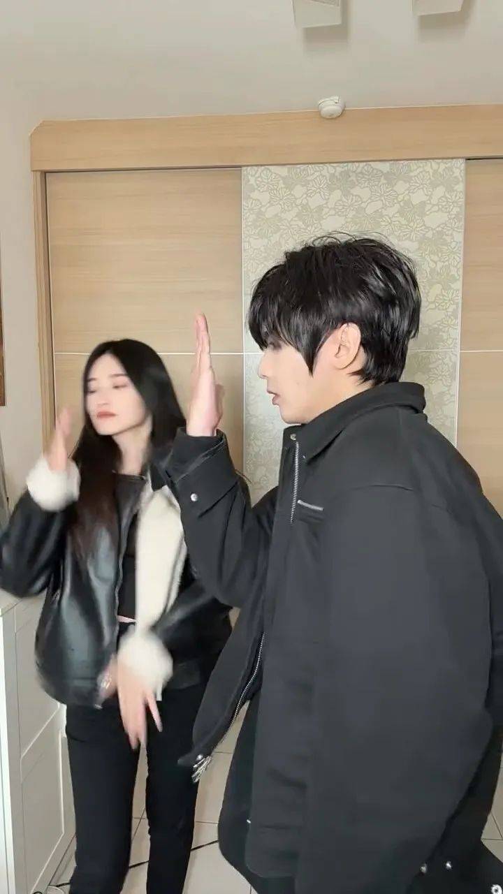 皇冠信用盘会员注册
_突传讣告!31岁男星黄正杰去世皇冠信用盘会员注册
,两天前还曾录制跳舞视频,母亲透露死因及遗言