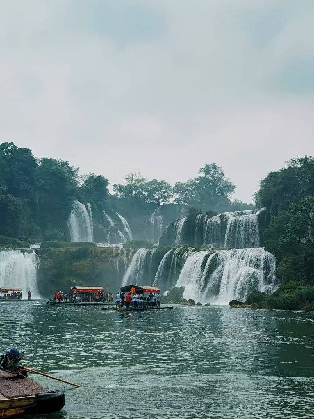 怎么开通皇冠信用盘盘口_广西德天跨国瀑布变“小水滴”怎么开通皇冠信用盘盘口，景区：枯水期，水量要到6月以后恢复