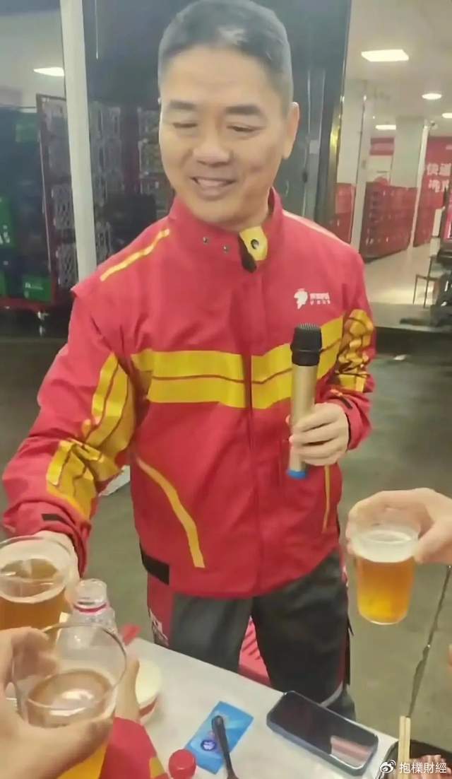 皇冠信用代理注册_刘强东吃了一顿“价值上亿”的火锅之后皇冠信用代理注册，京东外卖崩了