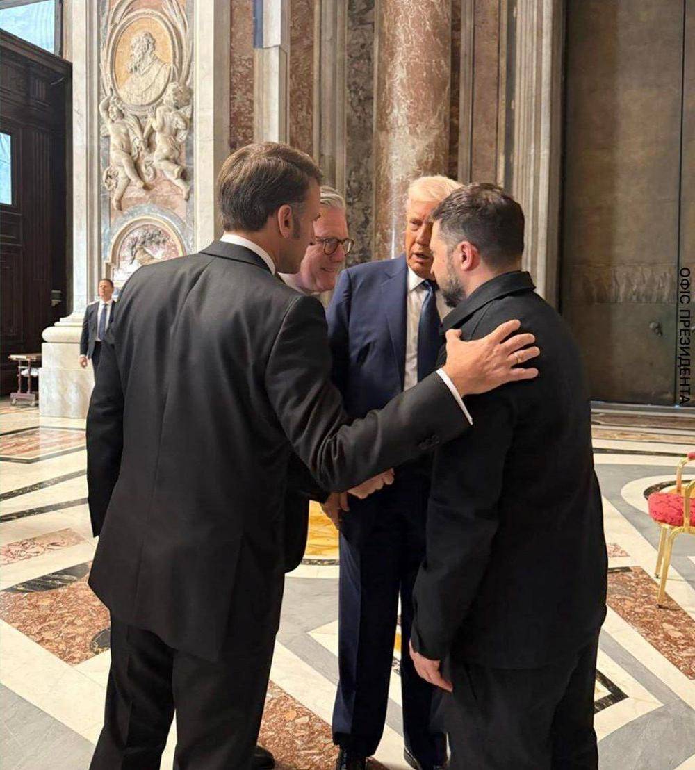 皇冠信用哪里申请
_马克龙称泽连斯基重申乌克兰已准备好实现无条件停火