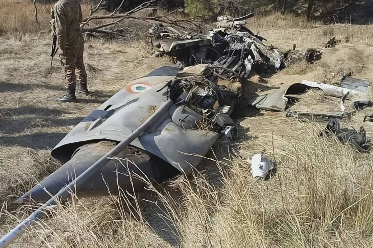 皇冠信用盘会员如何申请_印度航母紧急逼近皇冠信用盘会员如何申请，巴基斯坦导弹预备攻击！歼10C即将大战阵风？