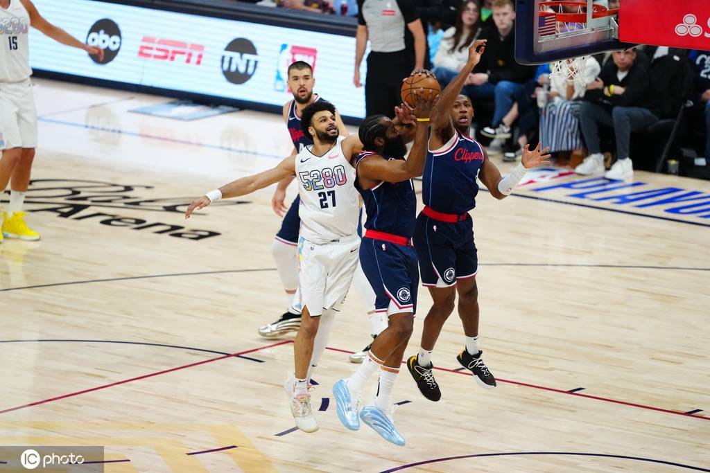 怎么弄皇冠信用盘_穆雷狂砍43+7哈登仅11分 掘金轻取快船拿到赛点