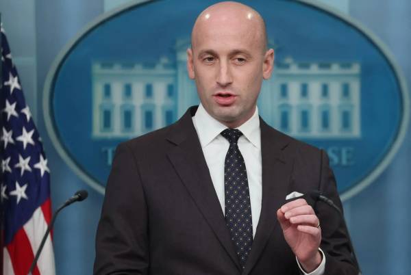 皇冠信用盘可以占几成
_白宫:如果没有汽车关税皇冠信用盘可以占几成
,美国汽车产业将在几年内消失