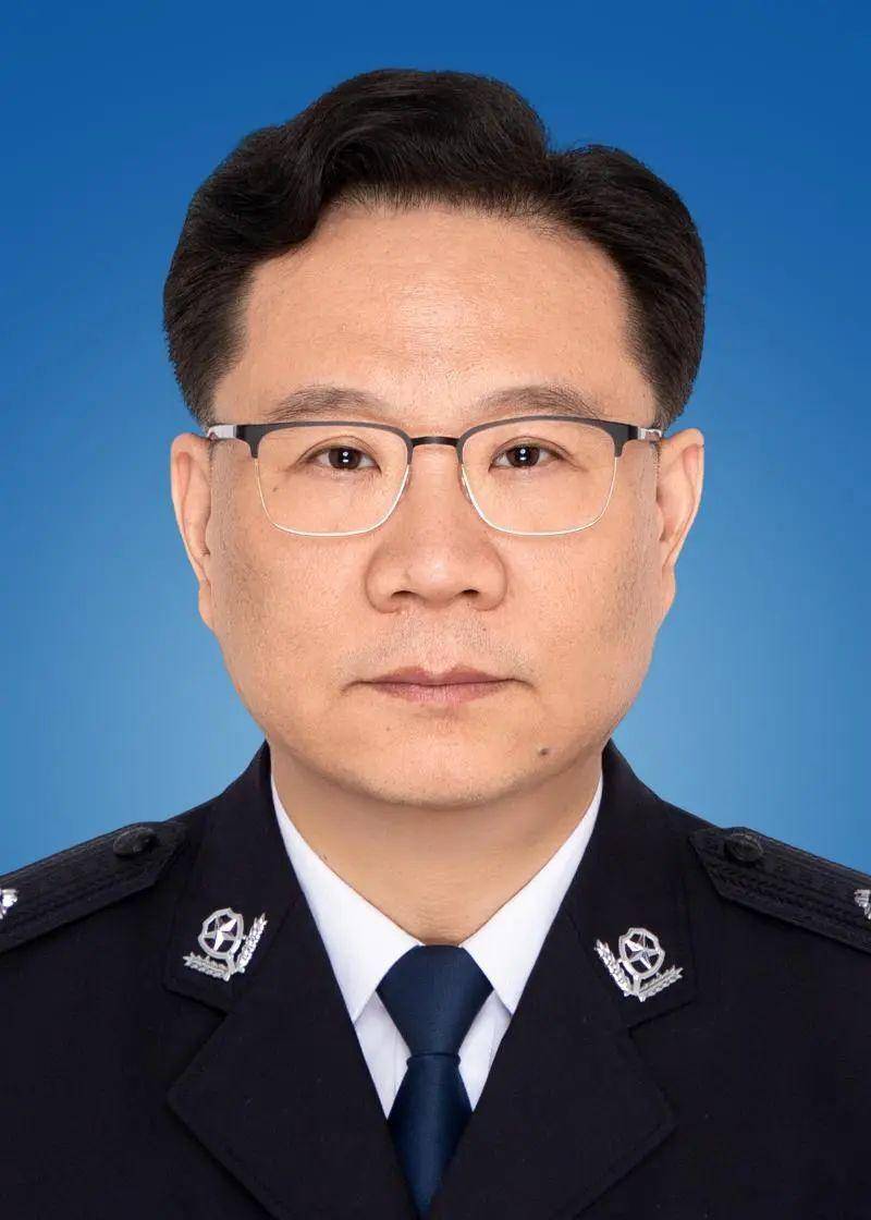 皇冠信用盘网址
_丁勇皇冠信用盘网址
,已任市公安局局长(附简历)