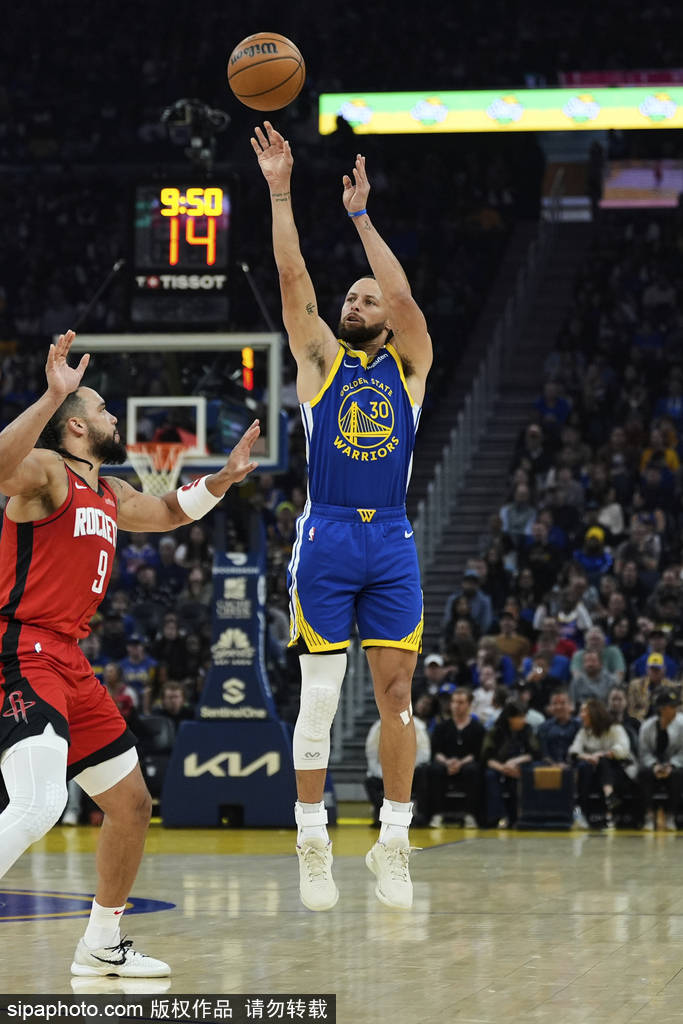 皇冠代理管理端_库里与爱德华兹巅峰对决皇冠代理管理端！森林狼能否逆袭勇士？