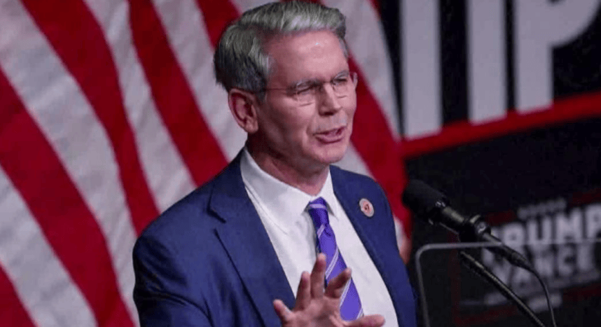 皇冠2登录welcome_中国打了一场漂亮的翻身仗！支持率暴跌皇冠2登录welcome，特朗普开始找退路，对华关税大降