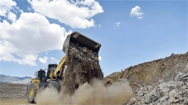 皇冠信用網怎么开通_央视大方展示！在6艘船簇拥下皇冠信用網怎么开通，福建舰开足马力直奔东海