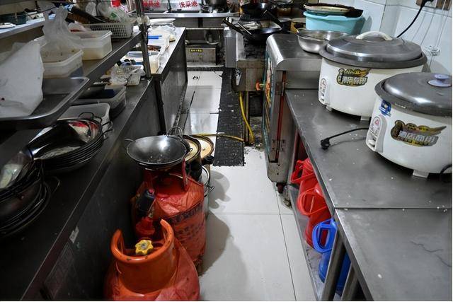 皇冠信用網会员_中央安全生产考核巡查组在安徽发现：危险化学品 道路交通 燃气领域问题突出 安全管理不到位