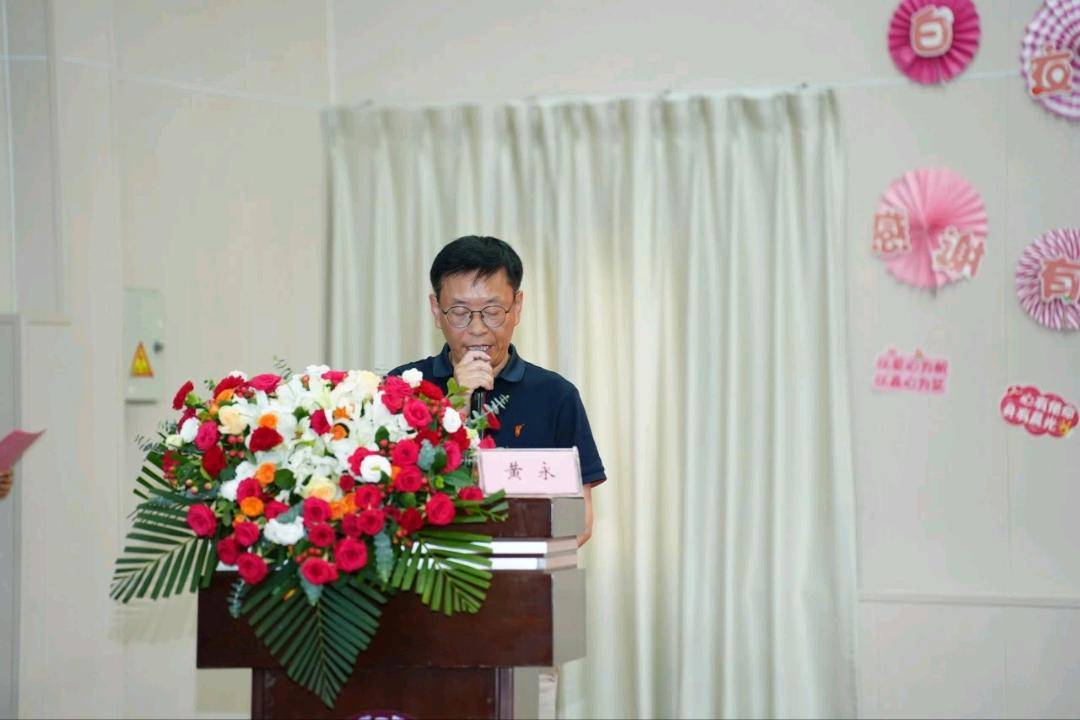 皇冠信用网APP下载_新都区中医医院举办庆祝五四青年节、5·12国际护士节表扬暨文艺汇演活动 资讯联播频道