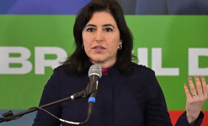 皇冠信用网出租_巴西部长：正与中国讨论建设从钱凯港到巴西的铁路