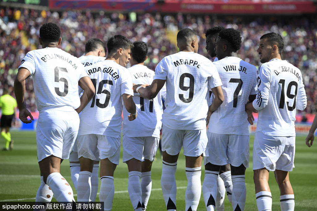 怎么开皇冠信用網
_赛季四杀怎么开皇冠信用網
!西甲-姆巴佩戴帽拉菲2球 巴萨4-3皇马7分领跑