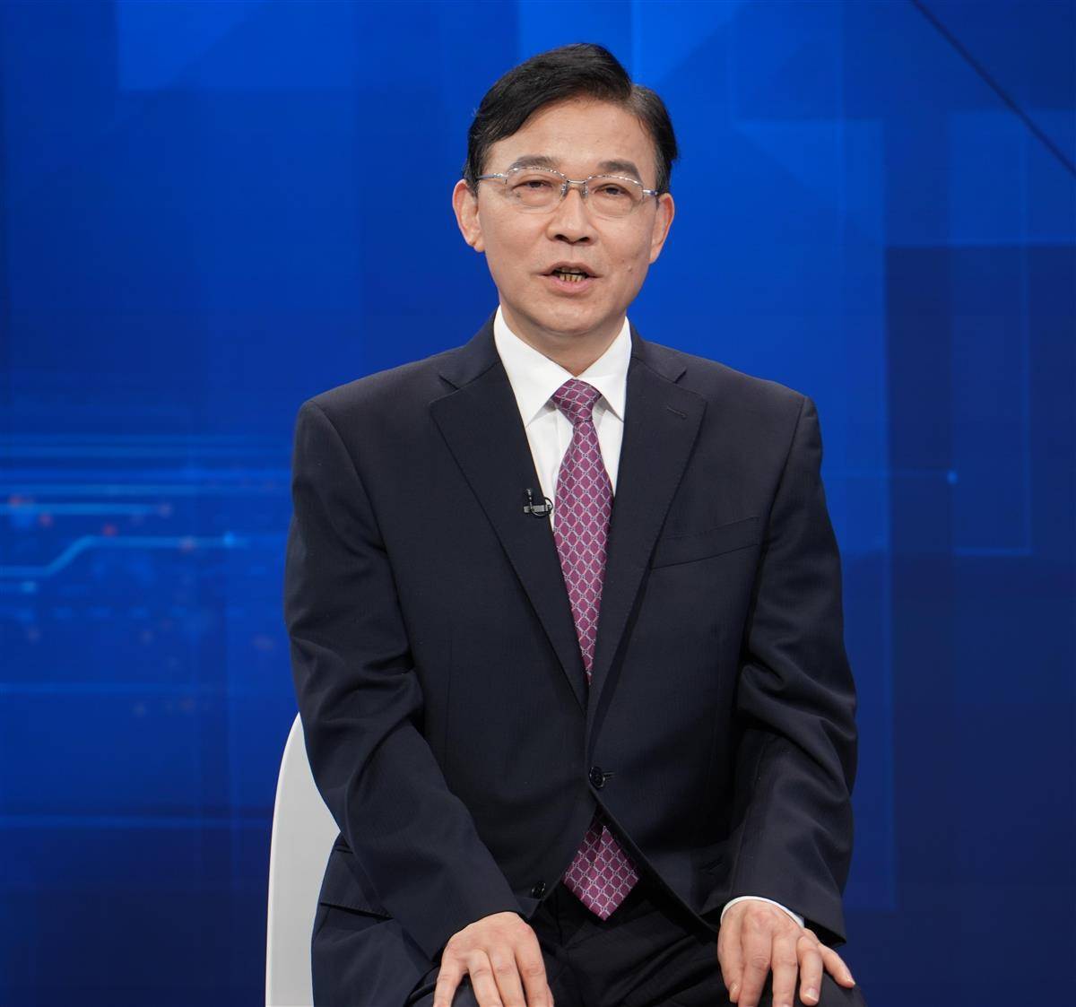 皇冠信用網怎么申请_湖北省科技厅党组书记、厅长冯艳飞：科技先行 为建成支点提供坚实支撑