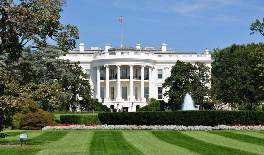 如何申请皇冠信用網_压错宝了？特朗普开始顾虑如何申请皇冠信用網，马斯克转变新身份，属实不简单