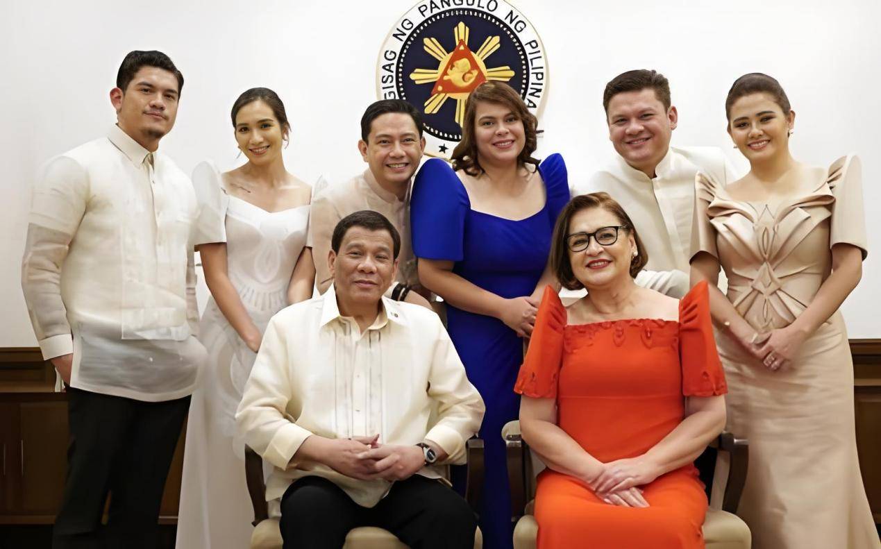 皇冠体育App下载
_选举结果出炉皇冠体育App下载
,菲政坛或彻底变天,杜特尔特逆风翻盘,狱中当选