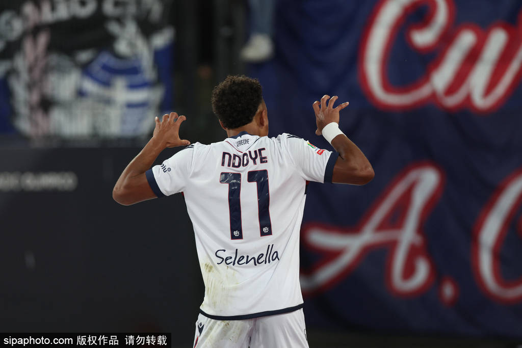 皇冠足球平台申请_意杯-博洛尼亚1-0米兰时隔51年夺冠 获欧联杯资格