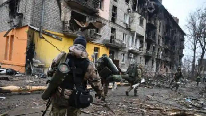 皇冠信用網网址_泽连斯基果然不简单！趁普京一愣神皇冠信用網网址，重新把战火烧回了俄本土