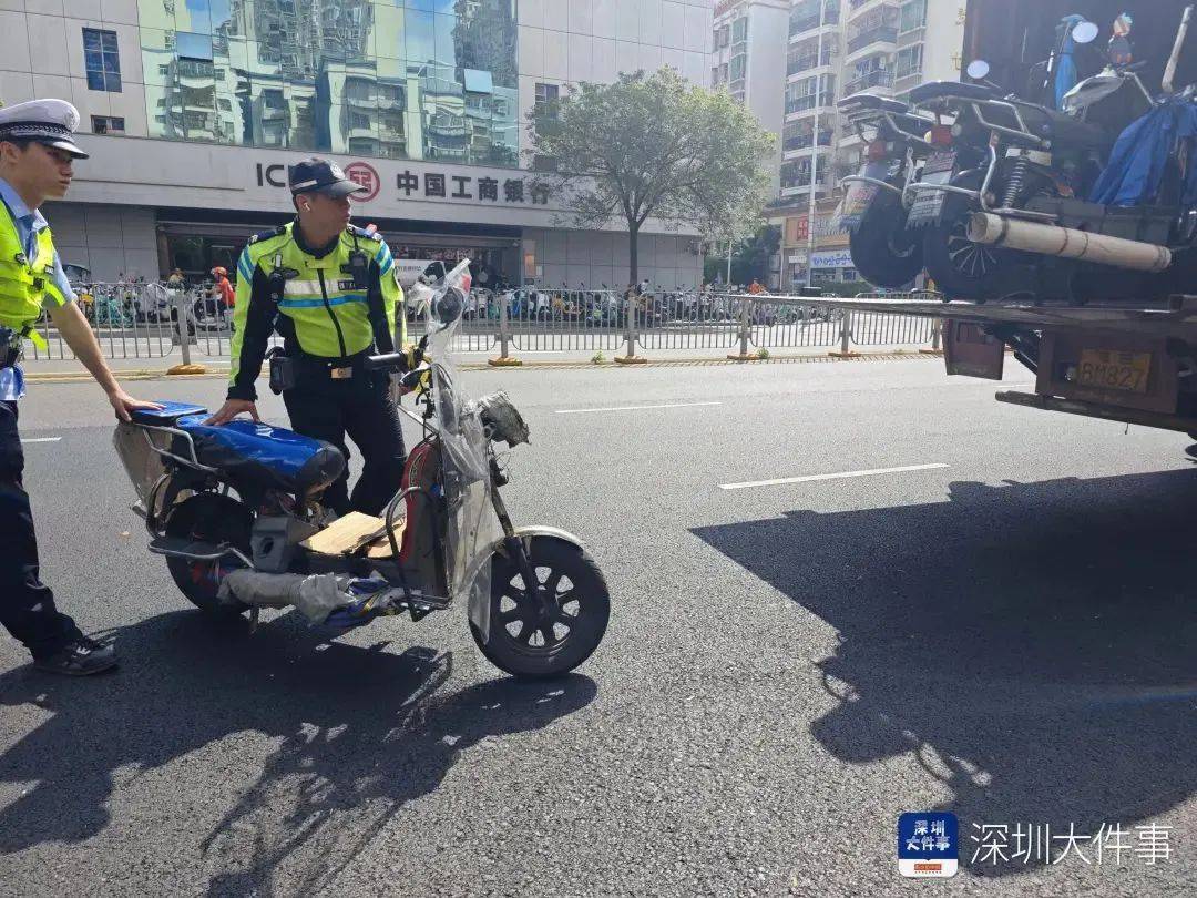 皇冠信用網平台出租_“着实有点吓人”皇冠信用網平台出租！深圳交警现场查扣、拆除！专盯地铁口