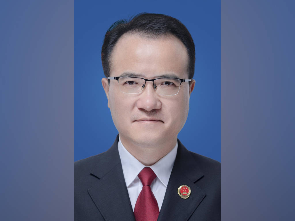 皇冠信用网申请_江苏省人民检察院副检察长丁海涛调任省委政法委副书记