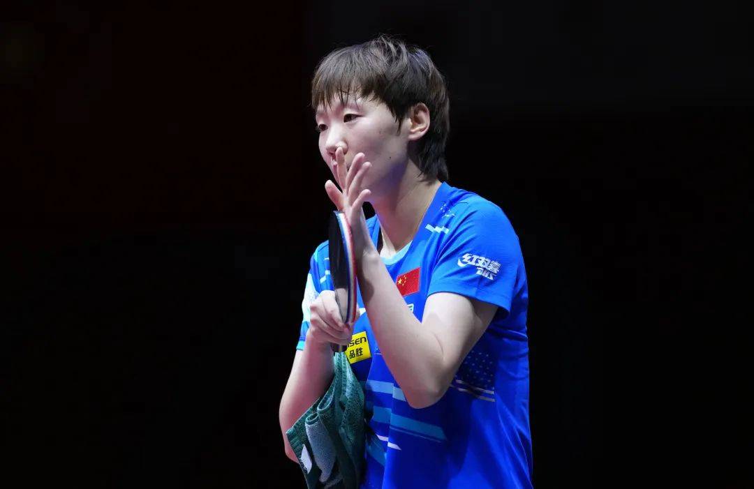 皇冠信用网在线注册_王楚钦逆转西蒙皇冠信用网在线注册，梁靖崑、王曼昱、王艺迪、陈幸同晋级8强 | 多哈世乒赛单打