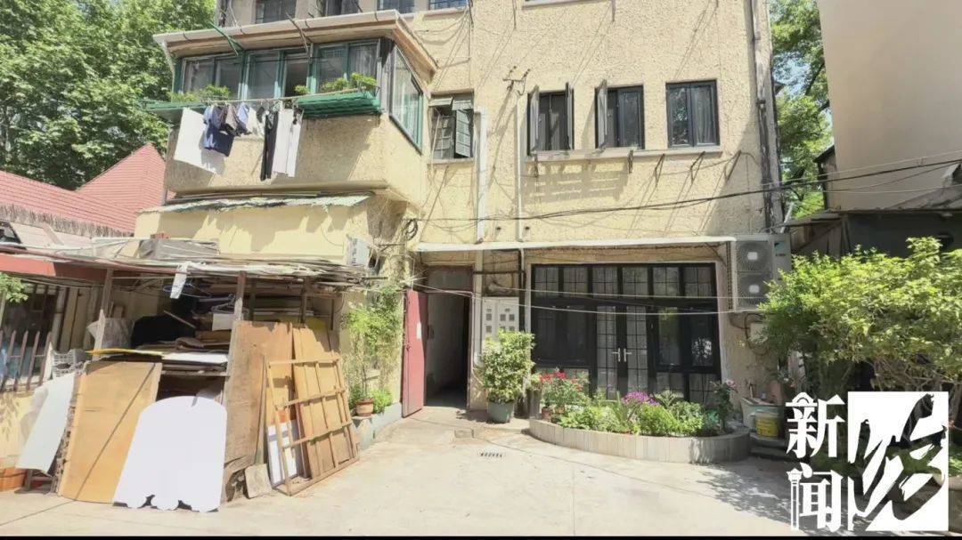 皇冠足球平台代理_祸从“天”降皇冠足球平台代理！上海这些居民集体抗议：怎么能这么干？胆也太肥了！