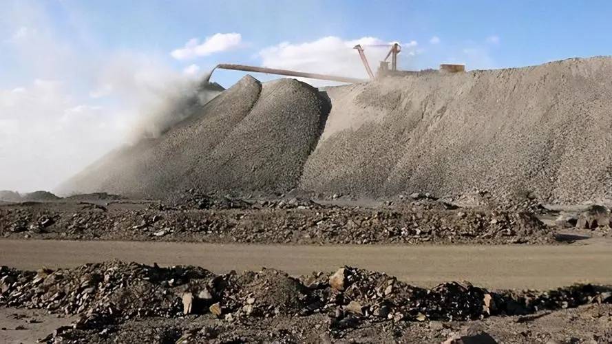 皇冠足球管理平台出租_稀土管制再加强！西方媒体急了：中国审批太慢皇冠足球管理平台出租，扰乱全球供应链！中方立规矩毫不妥协