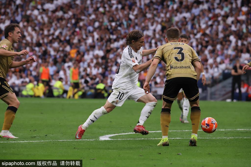 皇冠信用网怎么开户_西甲-姆巴佩双响莫德里奇伯纳乌告别战 皇马2-0皇社收官