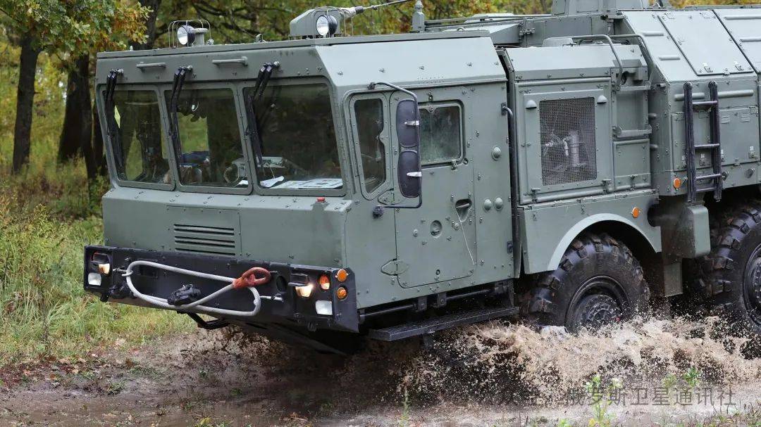 皇冠信用APP下载_俄军伊斯坎德尔导弹击中一艘向敖德萨港运往武器的集装箱船