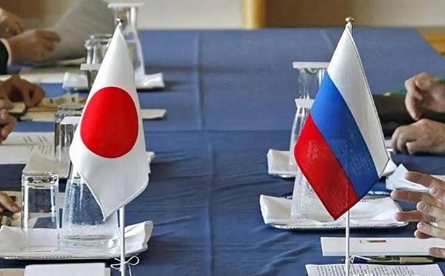 皇冠信用最新地址_日本不宣而战皇冠信用最新地址，连开66枪，只为阻止中俄登岛？美国暗中布局亚太