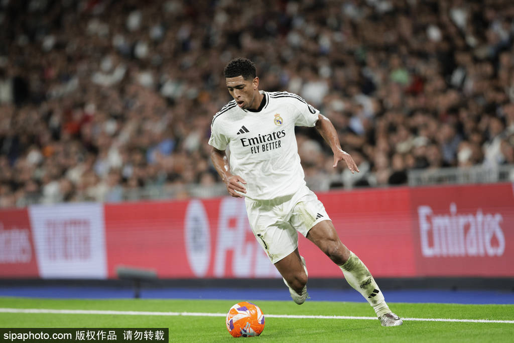 皇冠信用登1_“龙哥”亮剑皇冠信用登1！哈维·阿隆索：维尼修斯姆巴佩？看我的！皇马球迷请准备尖叫！