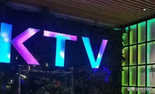 皇冠信用网怎么开户
_年轻人的欢乐主场皇冠信用网怎么开户
,靠老年人“续命”