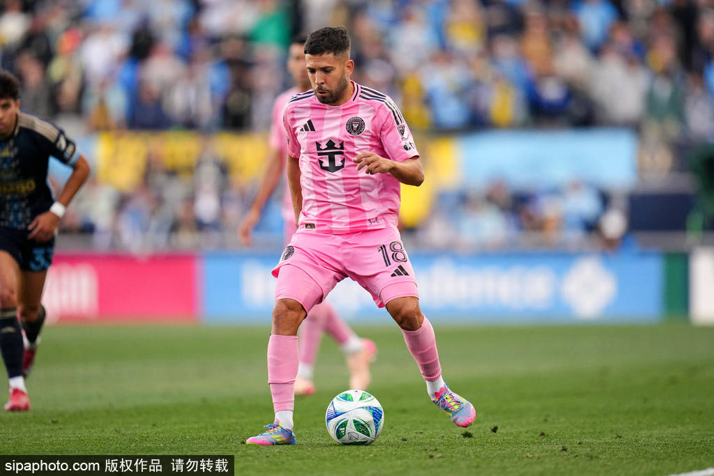 皇冠信用网_美职联-梅西双响苏亚雷斯2球 迈阿密国际4-2近5场首胜