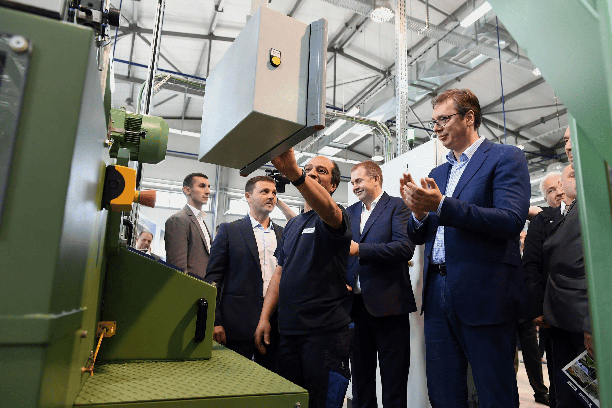 皇冠信用网会员注册网址_塞尔维亚正在向乌克兰提供弹药皇冠信用网会员注册网址？武契奇表态