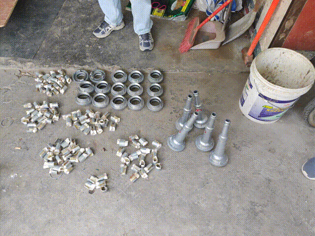 怎么申请皇冠信用网
_业主变“保安”两月偷了700余斤怎么申请皇冠信用网
!已被抓!